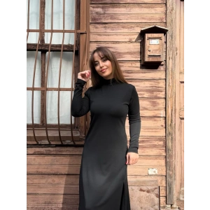Kadın Uzun Kollu Balıkçı Yaka Derin Yırtmaç Detay Krep Elbise