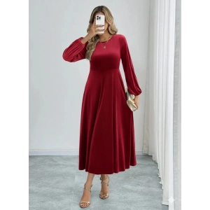 Kadın Uzun Kollu Bisiklet Yaka Midi Kadife Elbise