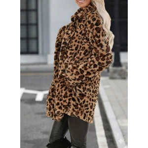 Kadın Uzun Kollu Yakalı Cepli Kısa Peluş Leopar Kaban