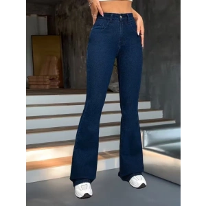 Kadın Yüksek Bel Paçaya Doğru Geniş Kot Pantolon