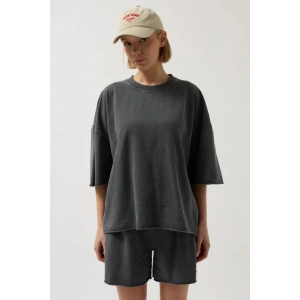 Oversize Lazer Kesim Bisiklet Yaka T-Shirt