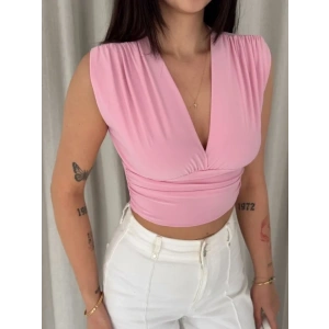 Vatkalı Kolsuz V Yaka Drapeli Crop Bluz Likralı Fit - Pembe