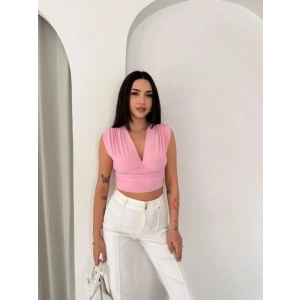 Vatkalı Kolsuz V Yaka Drapeli Crop Bluz Likralı Fit - Pembe