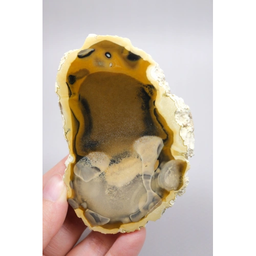 Amber ve Kahverengi Merlinit - Bal Dendritik Opal Yarım, Şeffaf Vurgular, 150g