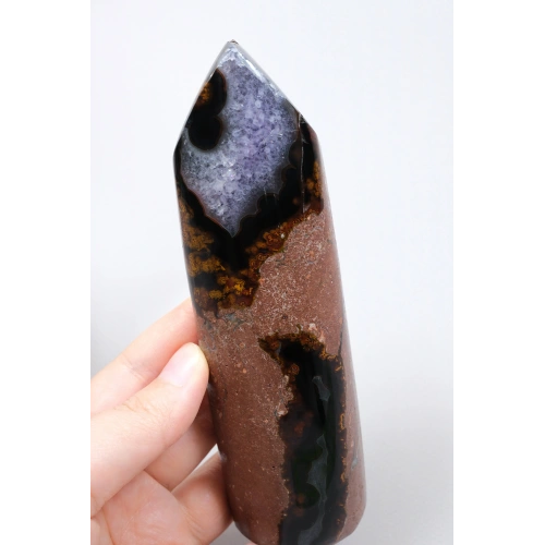 Mor Ametist Akik Kule Noktası, Siyah Çizgili ve Mor Druzy ile Cilalanmış Obelisk, 223g
