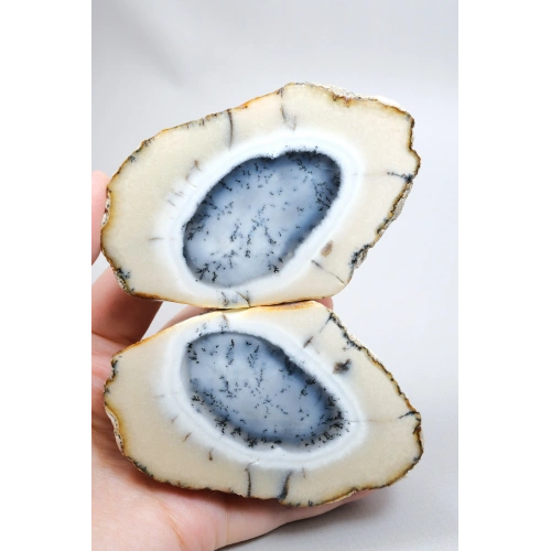 Dendritik Opal Çifti - Mavi ve Krem Merlinite Cilalanmış Taşlar, 368g