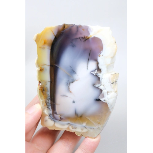 Cilalı Bal, Lila ve Gökyüzü Mavisi Merlinit / Dendritik Opal ile Siyah Dendritler, 200g