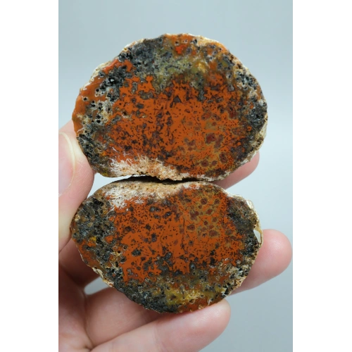 Canlı Yanmış Turuncu ve Tuğla Kırmızısı Çiçek Karartmalı Deniz Agat