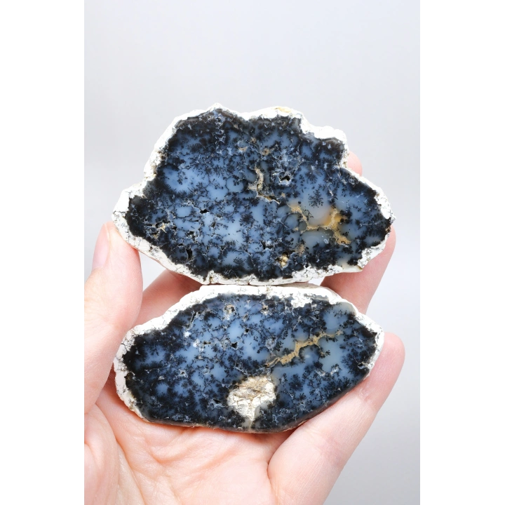 Indigo Mavisi Dendritik Opal Çifti, Koyu Gri Merlinit Kristali