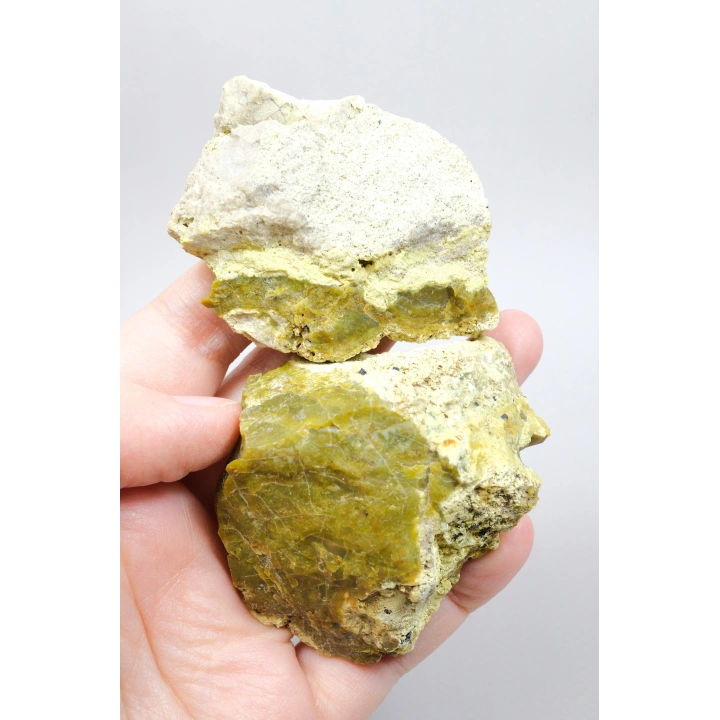 Zeytin Yeşili & Altın Opal Örneği Doğal Mozaik Dokularıyla, 110g