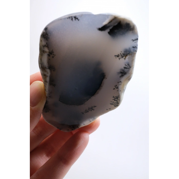 Gök Mavi Dendritik Opal Dilimi - Saydam Mavi Çekirdek ile Ağaç Şeklinde Siyah Dendritler, 142g