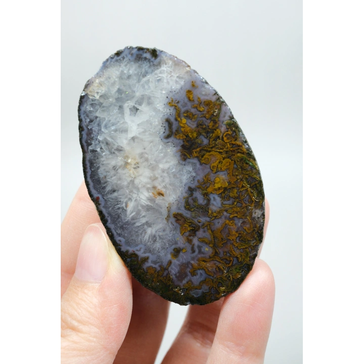 Soft Lavender Purple Band and Mustard Yellow Plume Agate with Quartz, 129g