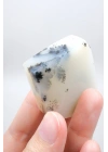 Piedra de Bolsillo Pulida en Forma Libre Merlinita en Blanco y Negro - Ópalo Dendrítico de Nieve Azul-Negro