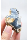 Merlinite 树枝状蛋白石晶洞 —— 内部中空的结核，伴有葡萄状玉髓与立体黑色树枝状纹理，重 67 克