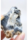 Merlinite 树枝状蛋白石晶洞 —— 内部中空的结核，伴有葡萄状玉髓与立体黑色树枝状纹理，重 67 克