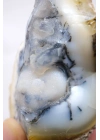 粗糙的梅林岩/有树枝状状玛瑙，带有淡蓝色水晶核，154克