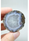 青ラベンダーアゲート|白水晶のコアを持つ磨かれたバンドアゲート