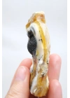 小黄色树枝状蛋白石晶洞，具有自然“眼睛”形态和黑色晶核，41克