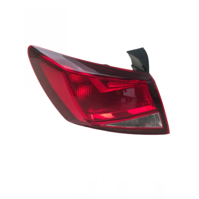 Seat Leon Stop Lambası Sol Taraf Dış 2013--2020 Ledsiz Tip Uyumlu