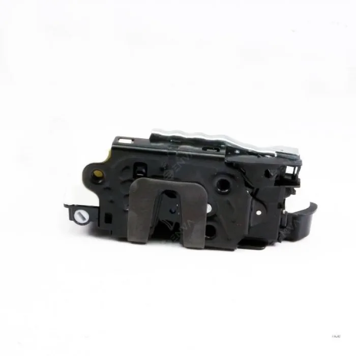 Skoda Octavia Sağ Ön Kapı Kilidi Kapı Kilit Motoru 2013-2017