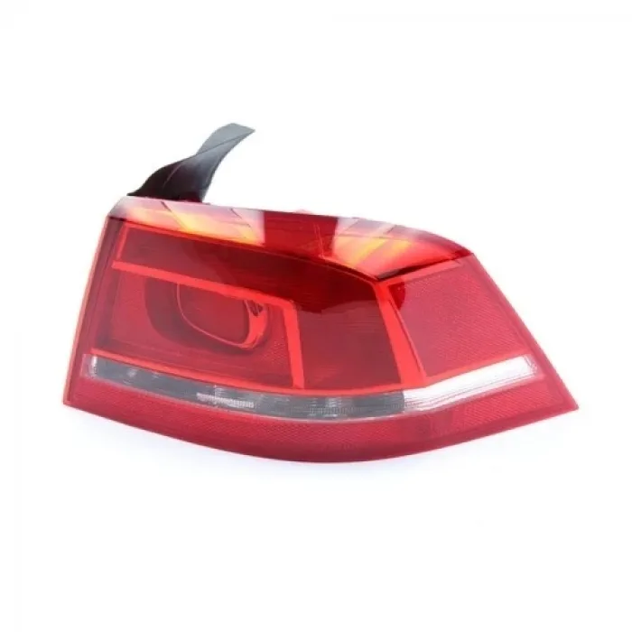 Vw Passat B7 Sağ Dış Stop Lambası Sağ Arka Stop 2011-2014 Ledsiz Uyumlu