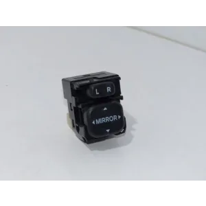 Daihatsu Terios Ayna Ayar Düğmesi Katlanmaz 2006--2011