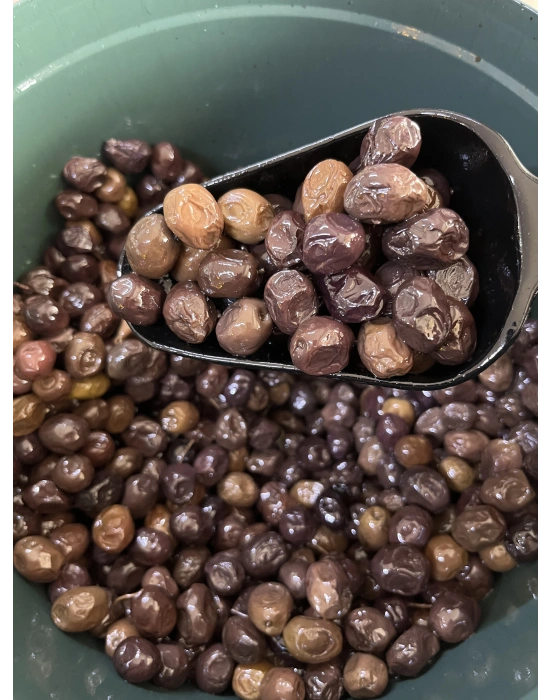 Akhisar Yağlı Siyah Sele Zeytin