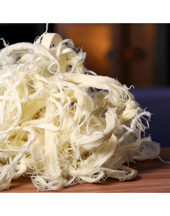 Yöresel Kars Beyaz Çeçil Peyniri