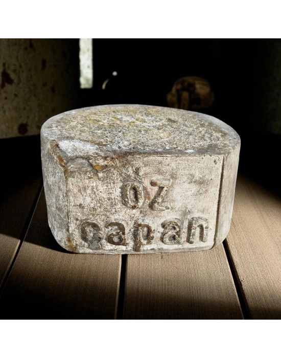 Yöresel Kars Hediyelik Eski Kaşar 1600-1800 Gr