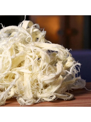 Yöresel Kars Beyaz Çeçil Peyniri