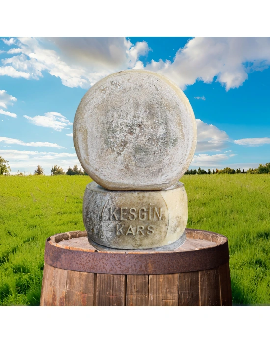 Yöresel Kars Eski Kaşar Tekerlek 11.5 - 12.5 Kg