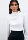 Düğmeleri Taş Detaylı Bluz - Ekru