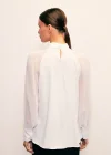 Yaka Aksesuarlı Bluz - Ekru
