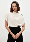 Tek Omuz Aksesuarlı Salaş Bluz - BEJ