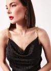Zincir Askılı Saten Bluz - SİYAH