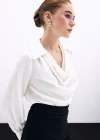Degaje Yaka İncili Salaş Bluz - Ekru