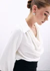 Degaje Yaka İncili Salaş Bluz - Ekru