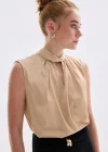 Yaka Detaylı Saten Bluz - Camel