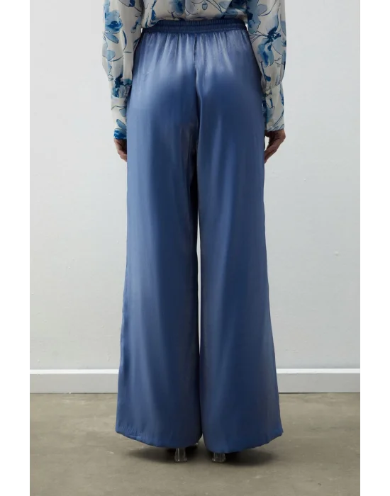 Bel Lastikli Parlak Pantolon - MAVİ