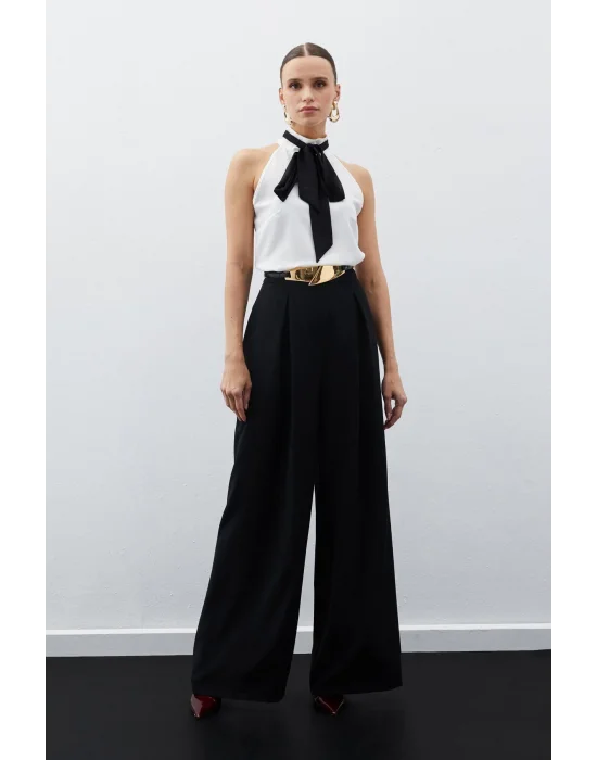 Kontrast Fularlı Kolsuz Bluz - EKRU