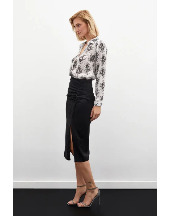 Büzgü Detaylı Saten Etek - Siyah