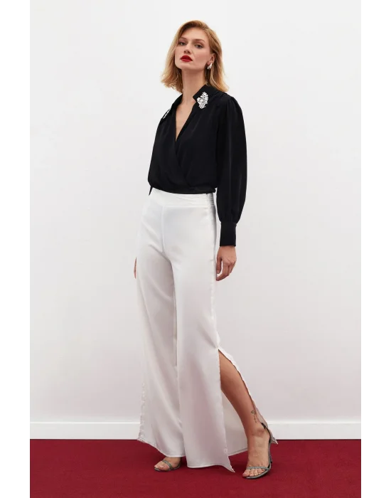 Aksesuar Detaylı Bodysuit Bluz - SİYAH