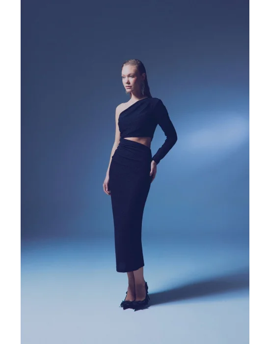 Parlak Uzun Elbise - SİYAH