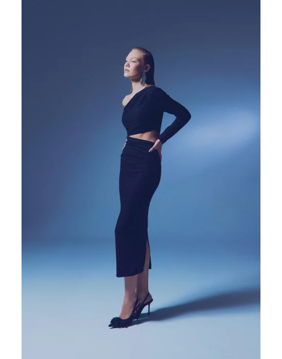 Parlak Uzun Elbise - SİYAH