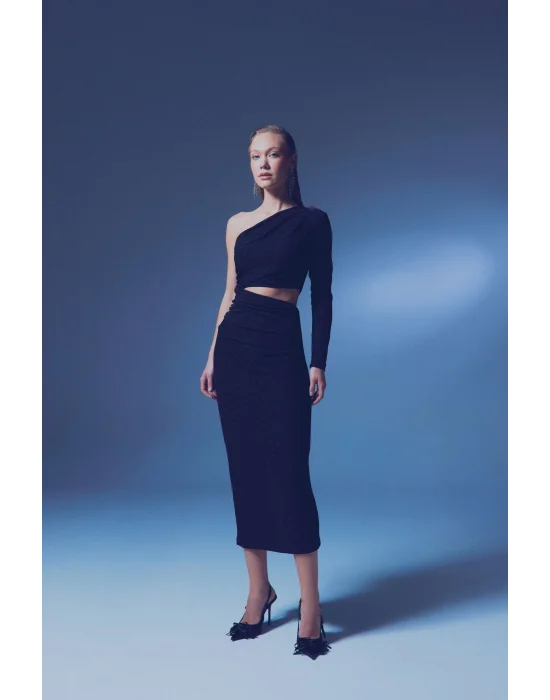 Parlak Uzun Elbise - SİYAH