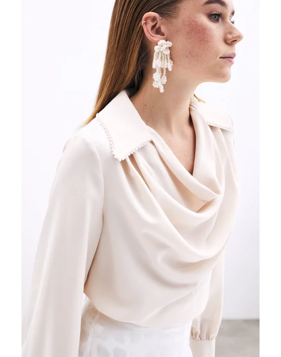 Degaje Yaka Incili Salaş Bluz - Bej