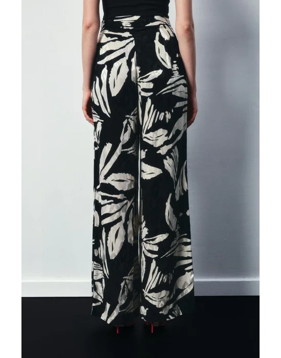 Çiçek Desenli Saten Pantolon - SİYAH