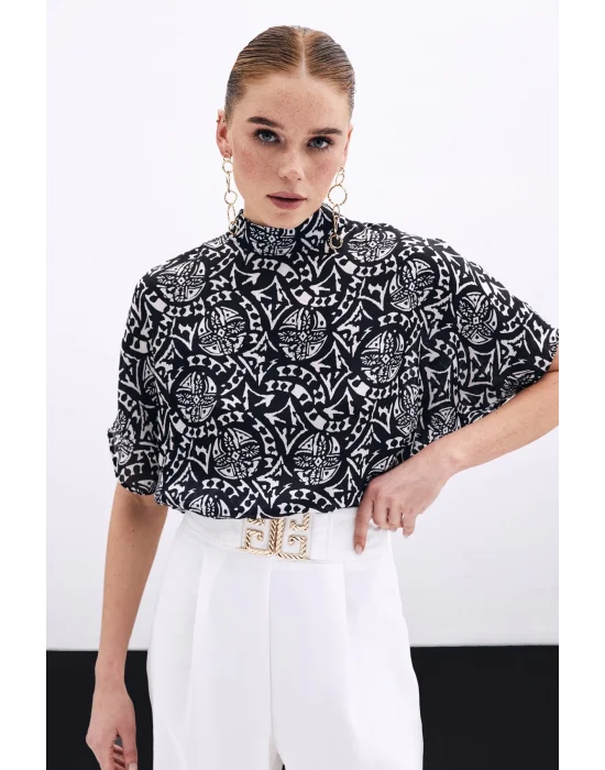Kısa Kol Desenli Bluz - Siyah