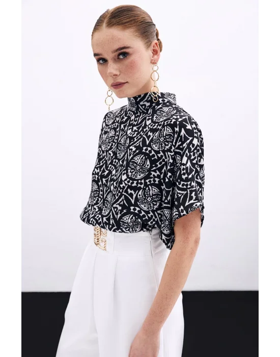 Kısa Kol Desenli Bluz - Siyah
