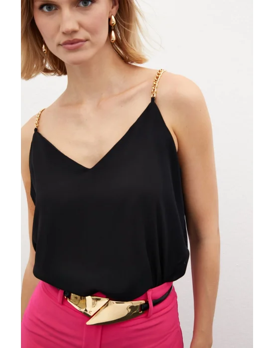 Zincir Askılı Salaş Bluz - Siyah